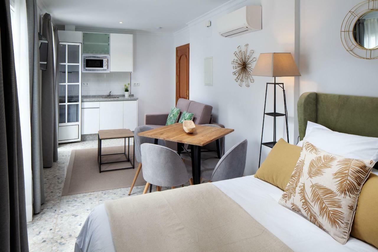 Wanderlust Malaga Apartamentos Atico ภายนอก รูปภาพ
